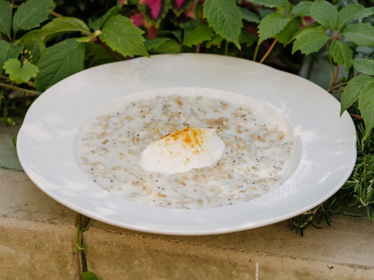 Каша Овсяная с маком и маскарпоне